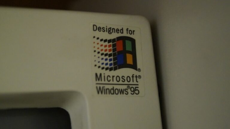 Photo "Why isnt my PC eligible for Windows 11?"