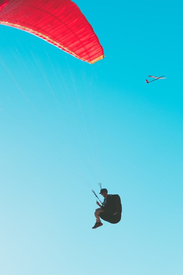 Photo "do airtags work with android"