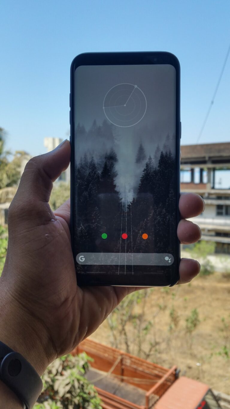 Photo "how to pause location on find my iphone"
