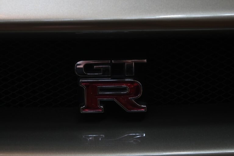 Photo "Can you play GTR Evolution on Windows 11?"