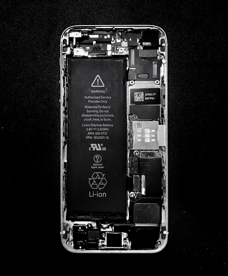 Photo "how to power off iphone 16"