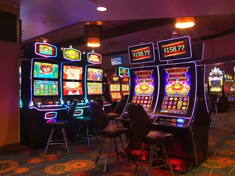 Photo "are online slots a scam"