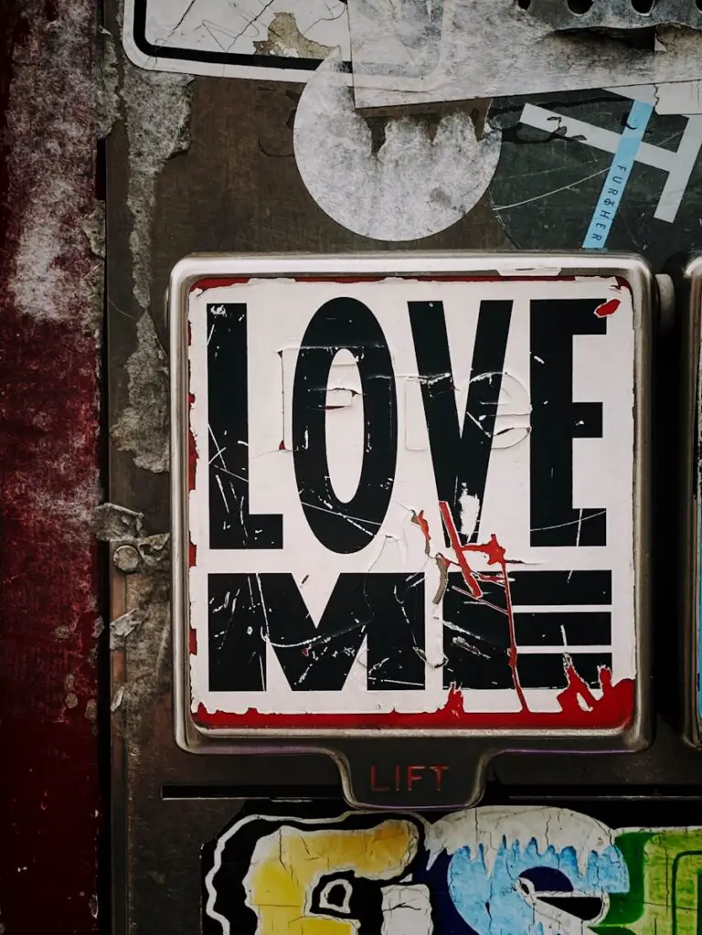 Photo a scam called love full movie online