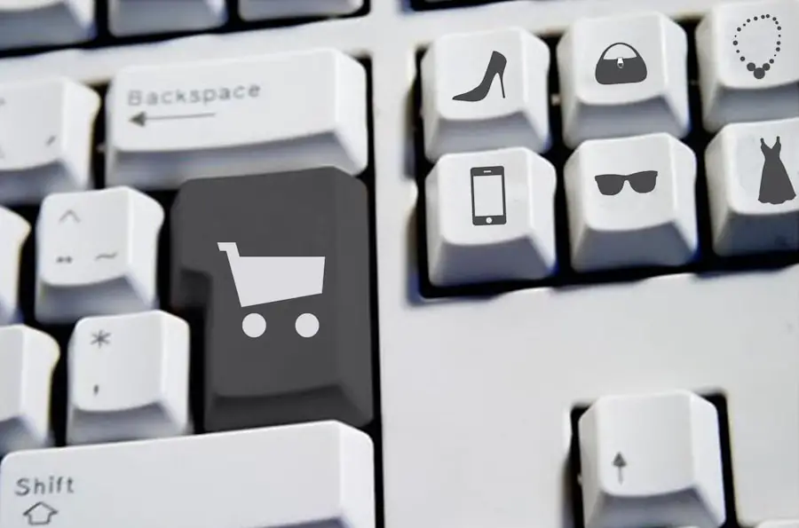 Photo "how to prevent online shopping scams"