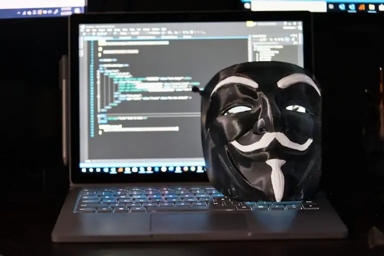 Photo "How to avoid online scams"